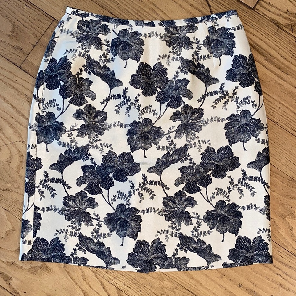 Ann Taylor Skirt